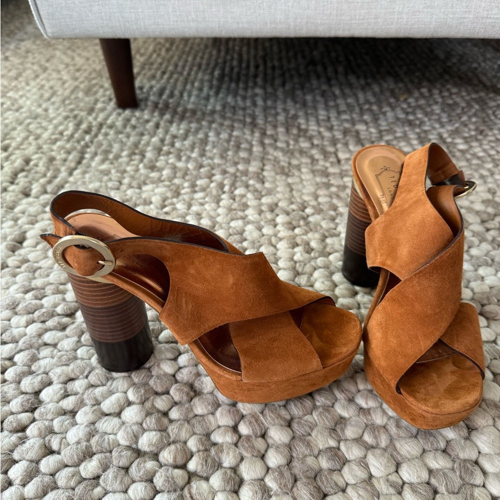 Womens Ted Baker high heels fashion shoes, size 37, US 7.5 New w/o Tags